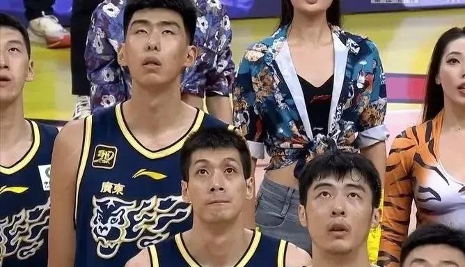 米乐官方网站-广东队硬仗连连苦战争取cba宝座是真的吗